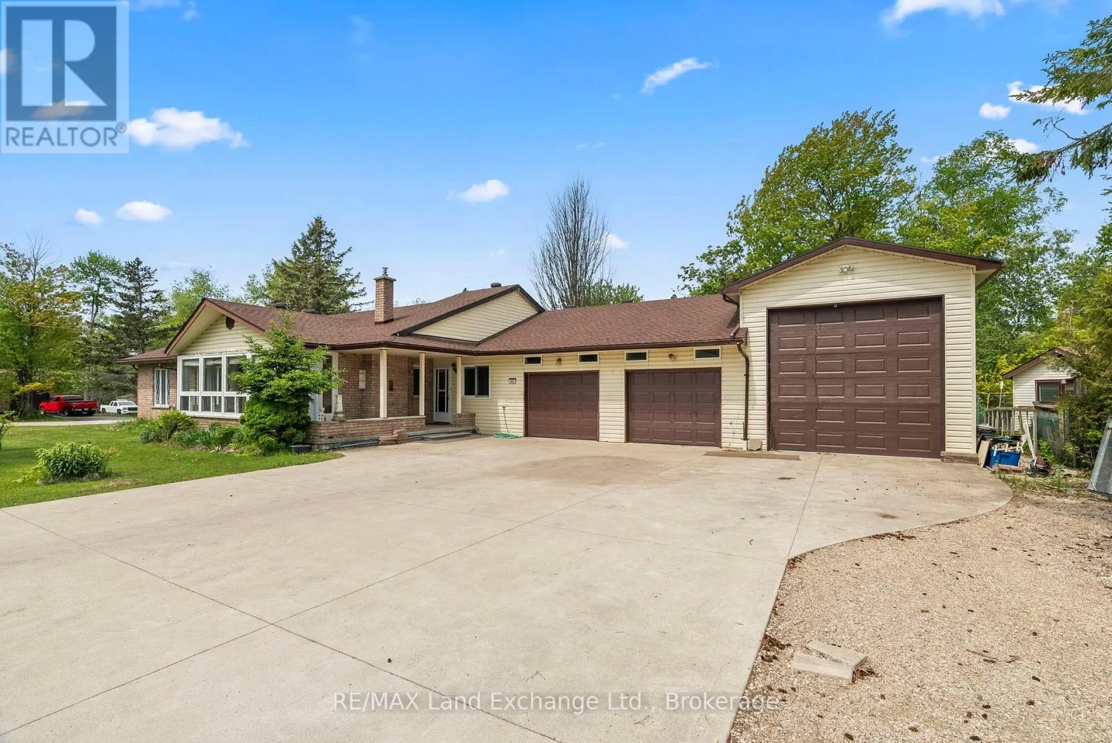 401 WINNEBAGO ROAD