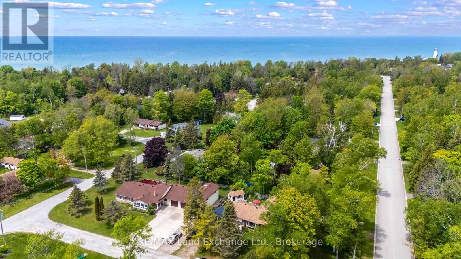 401 WINNEBAGO ROAD