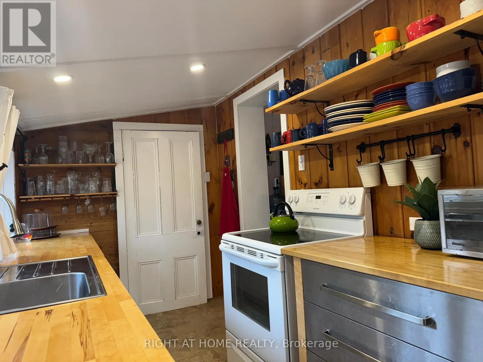 549 RED ROCK RD ROAD