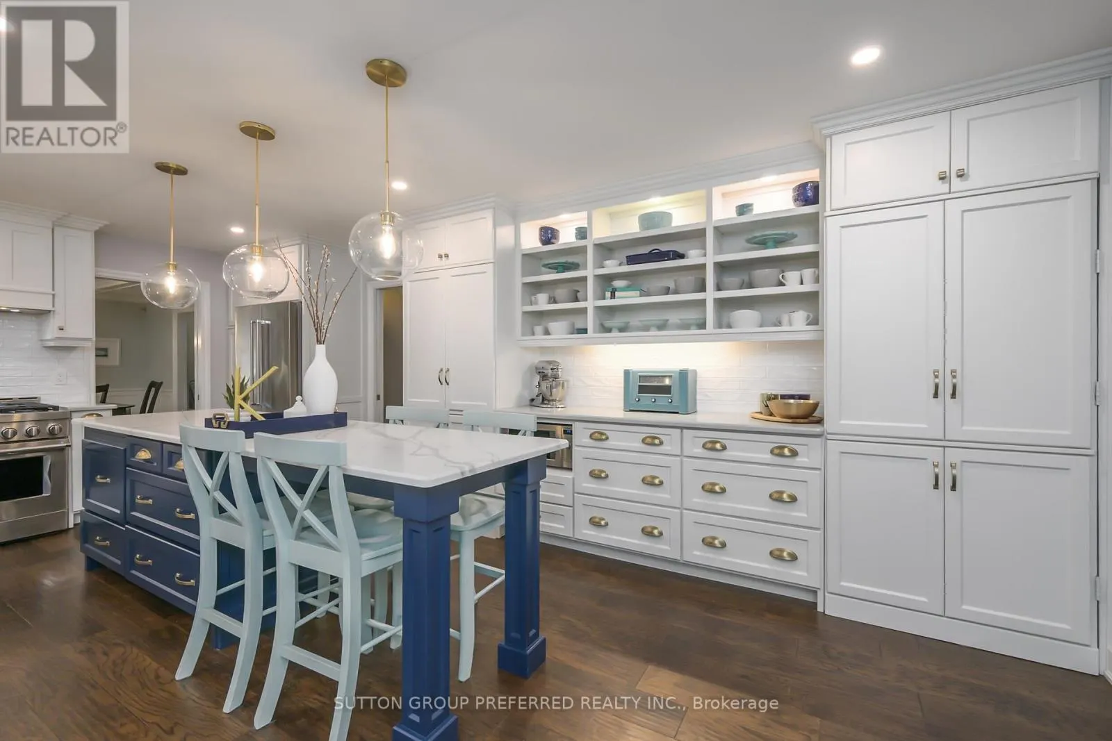 22 MAPLETON PLACE