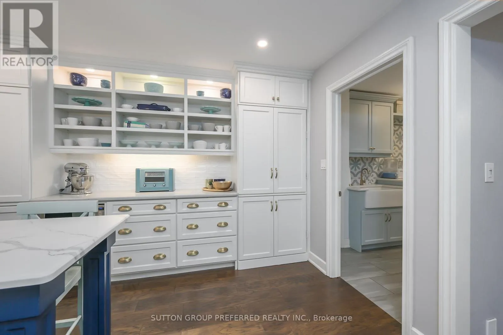 22 MAPLETON PLACE