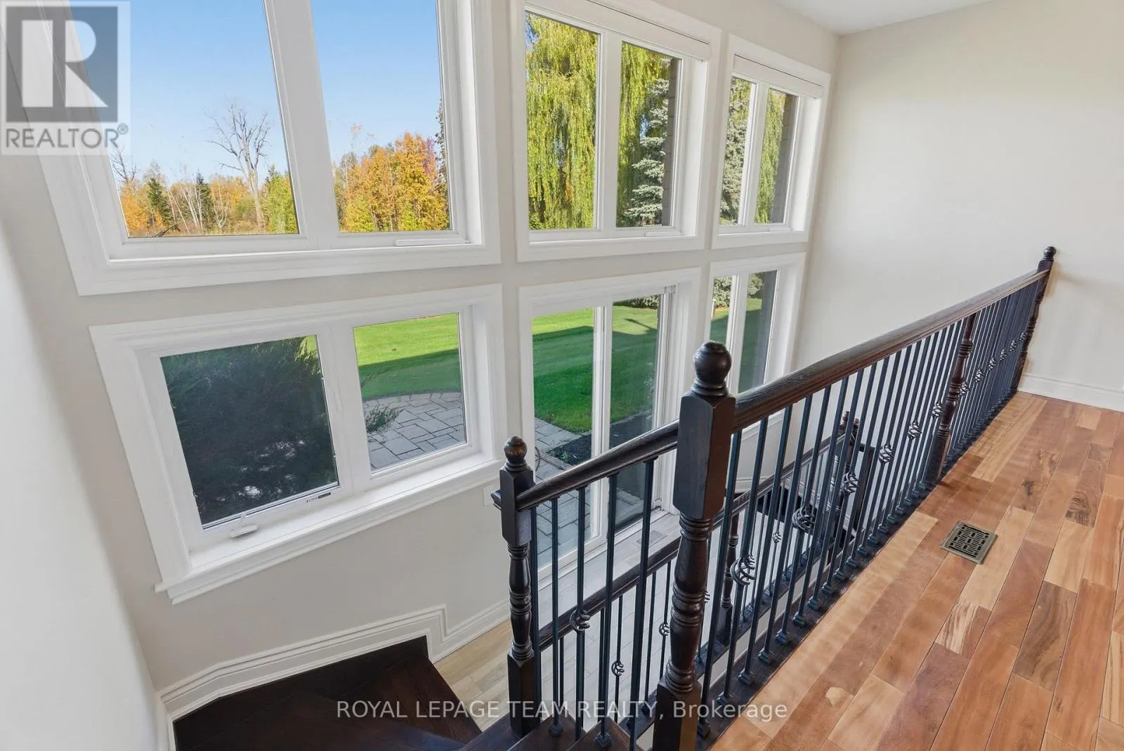 6903 LAKE FOREST WALK