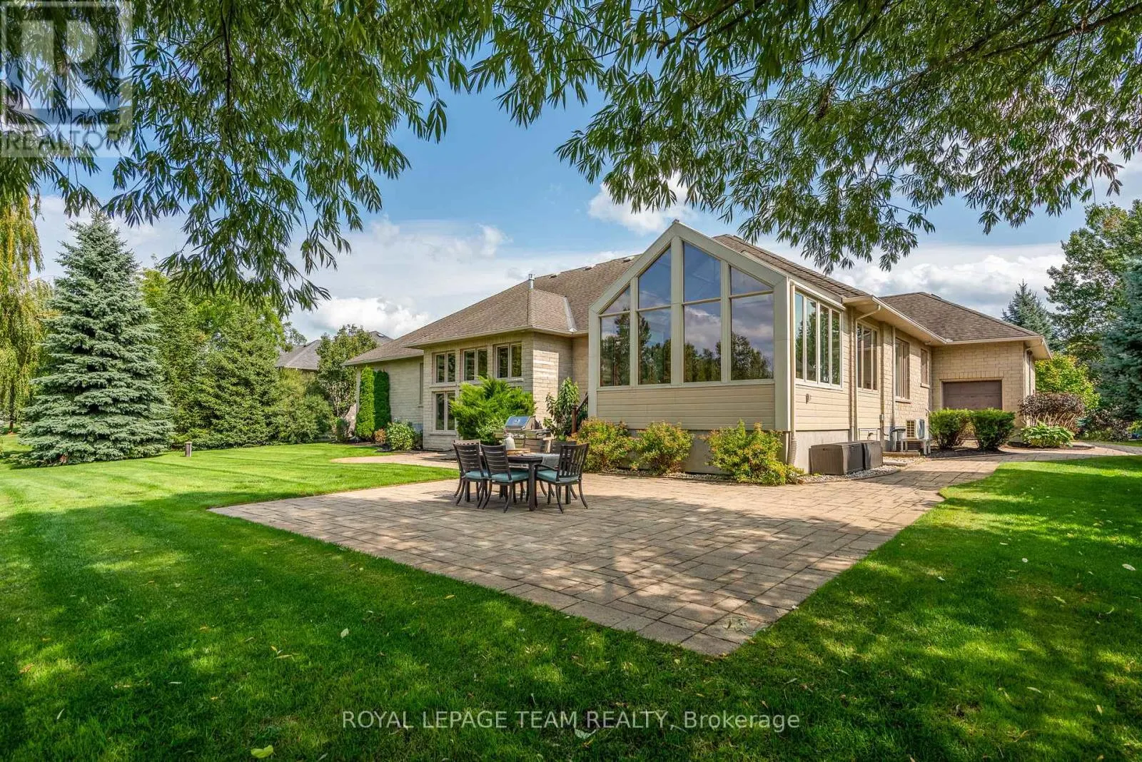 6903 LAKE FOREST WALK