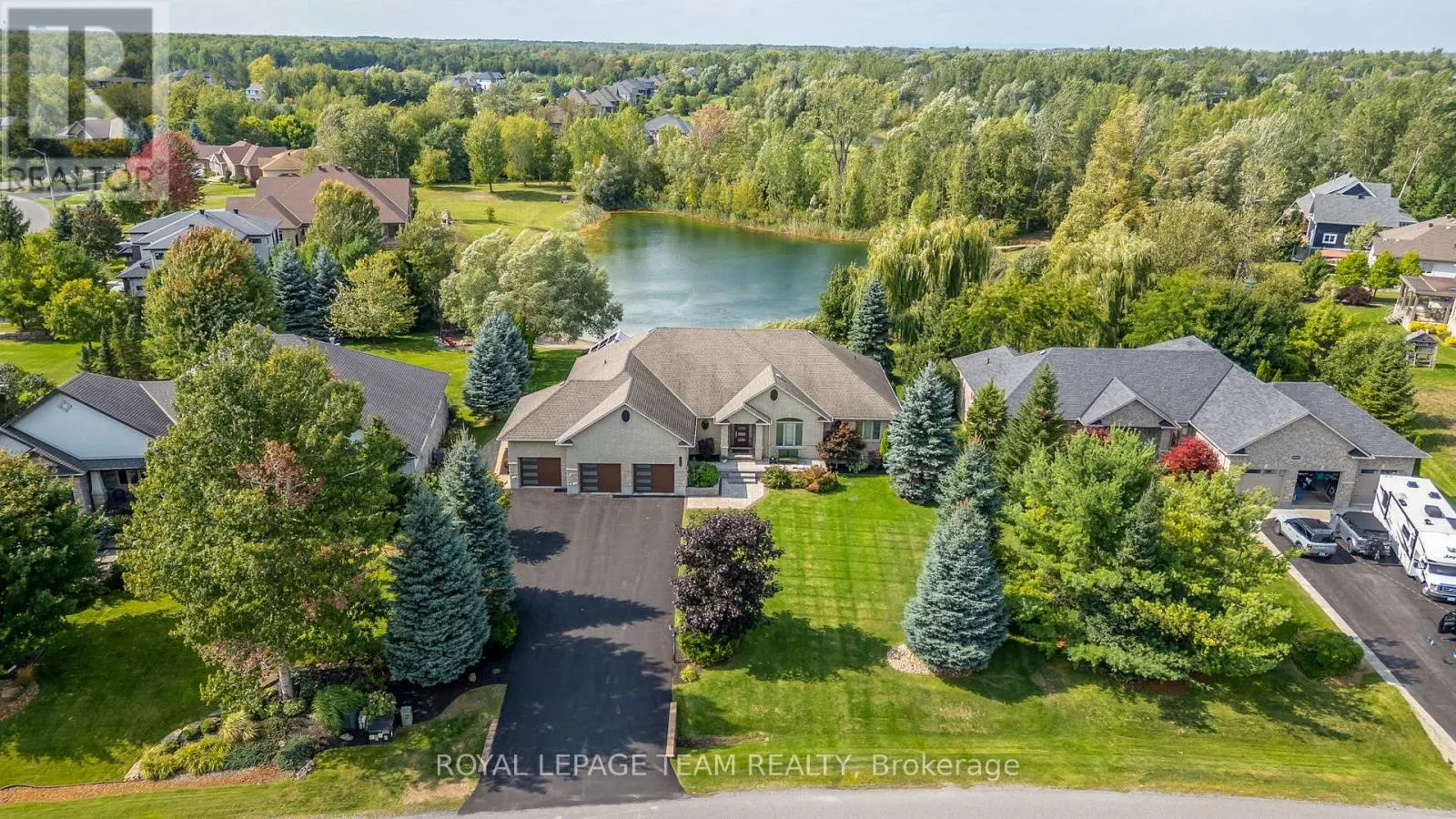 6903 LAKE FOREST WALK