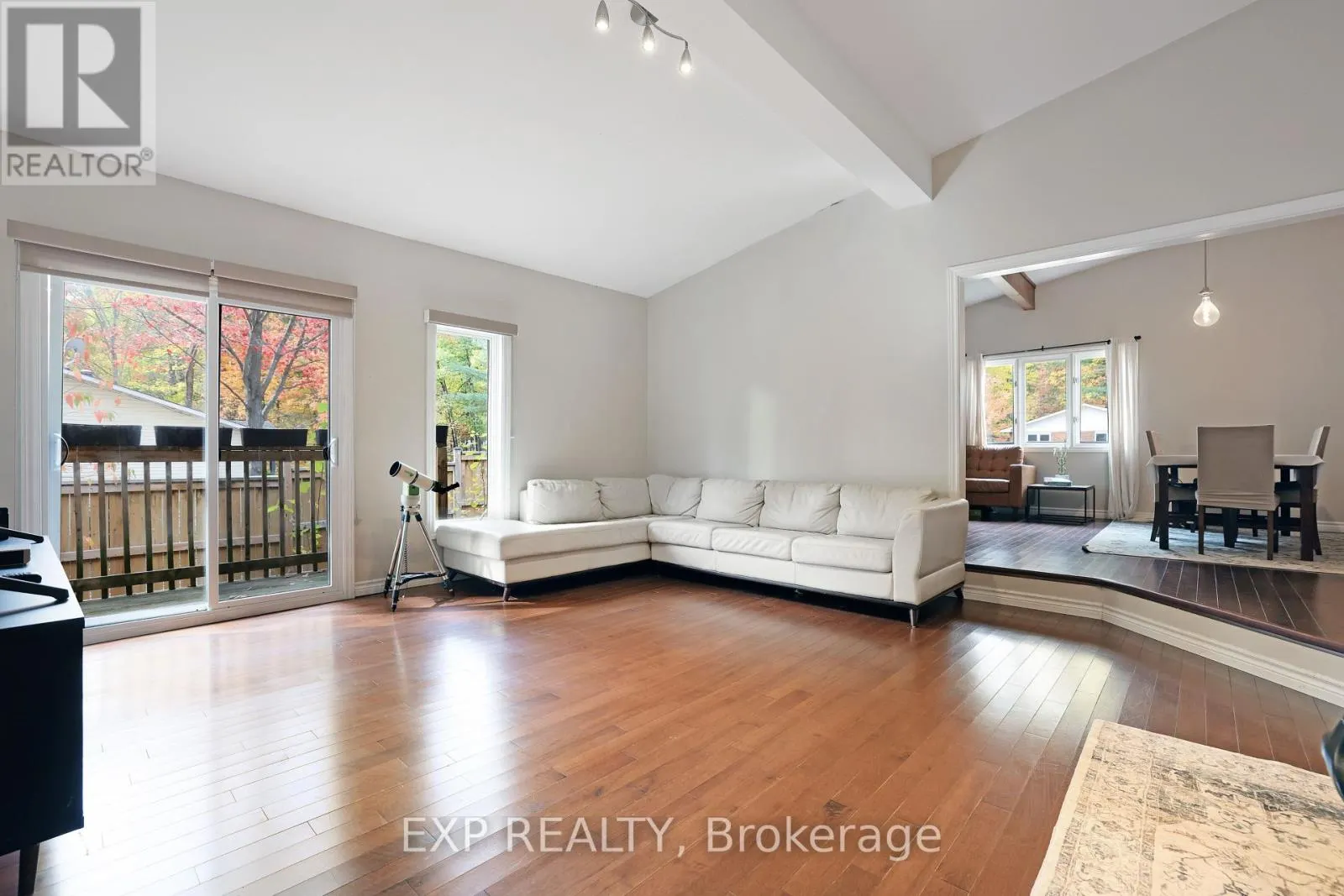 136 RESTHAVEN AVENUE