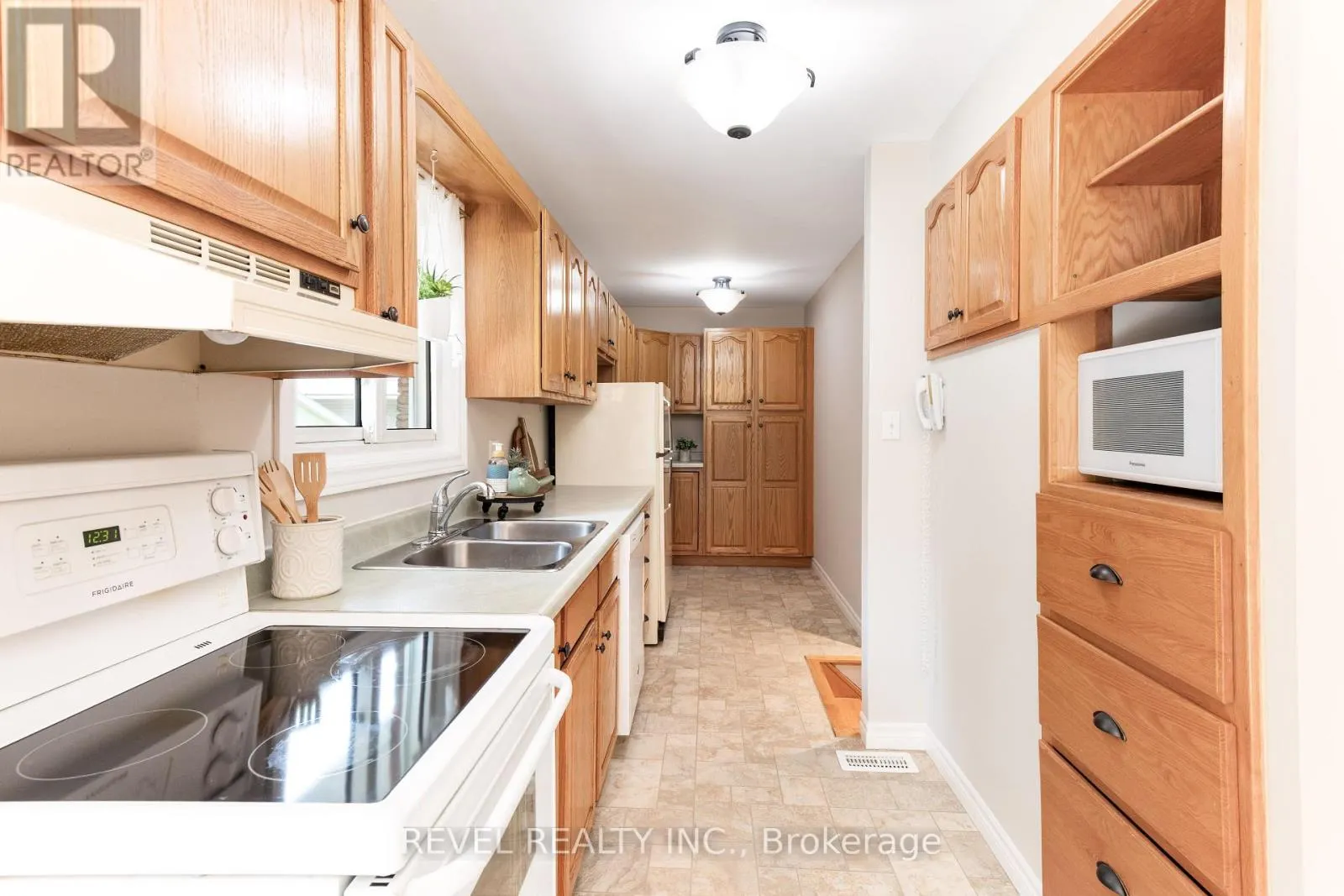 2796 COUNTY RD 48 ROAD