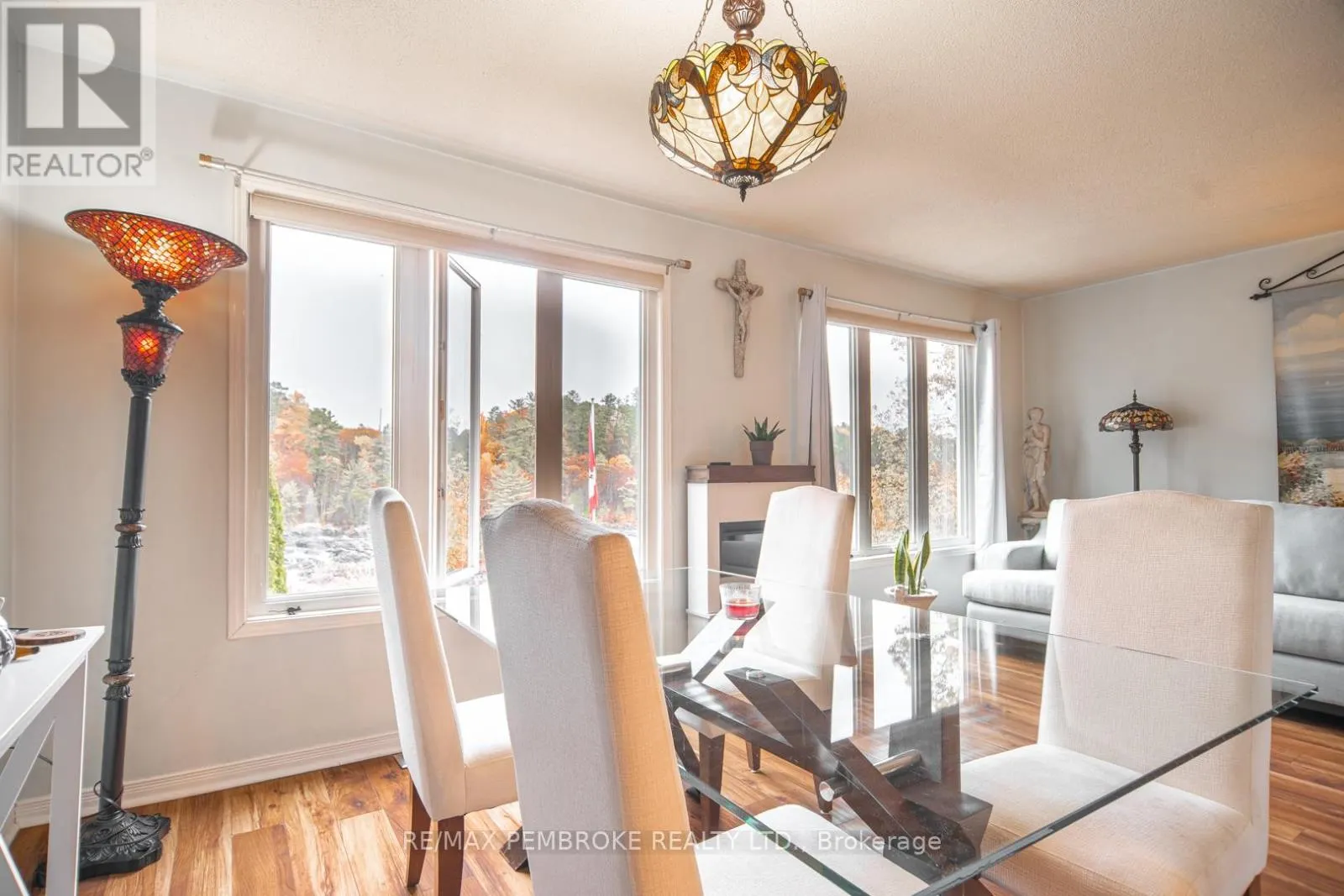 33 VERMONT MEADOWS
