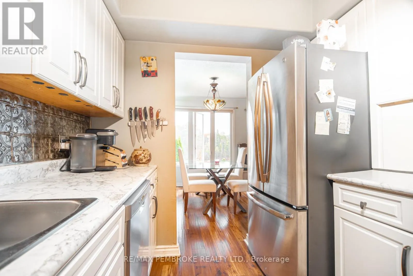 33 VERMONT MEADOWS