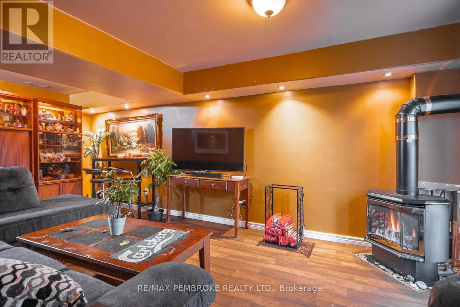 33 VERMONT MEADOWS