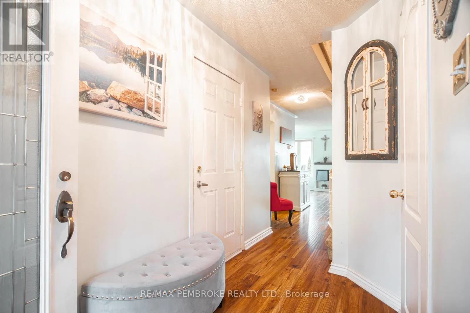 33 VERMONT MEADOWS