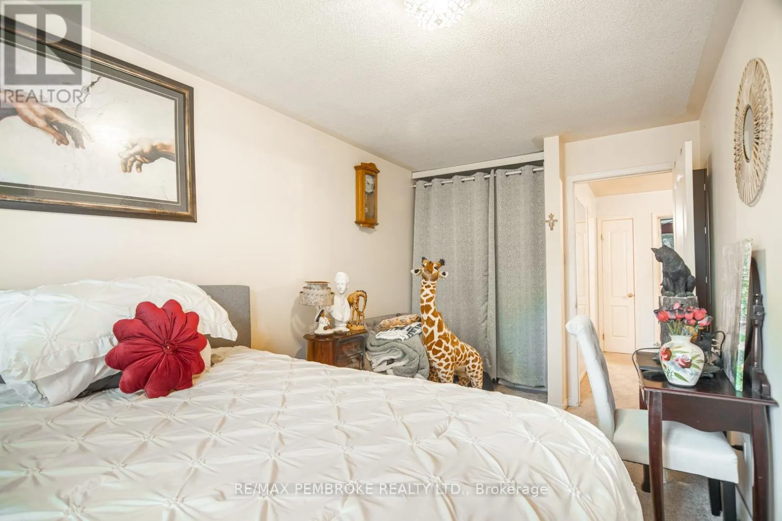 33 VERMONT MEADOWS