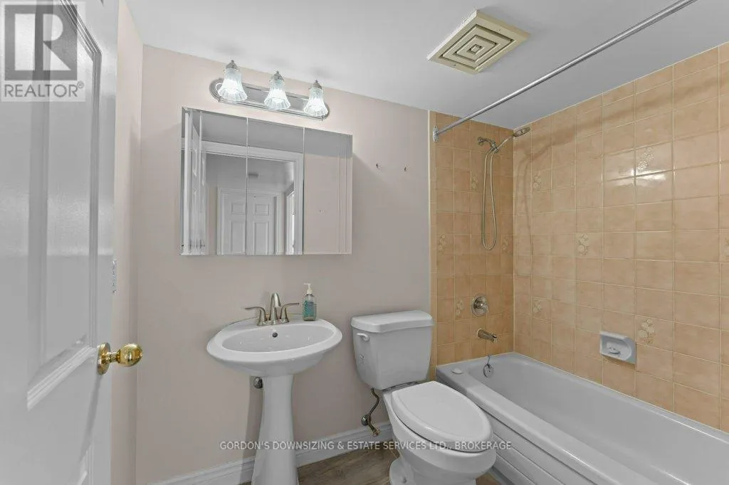 105 - 50 MARKET ST STREET, #105