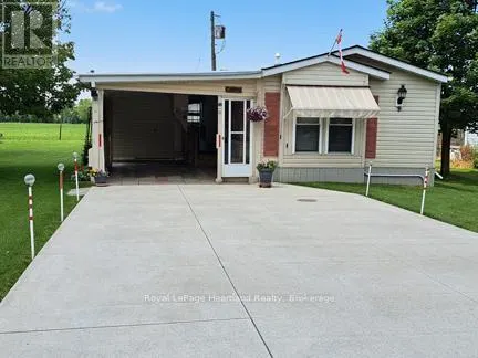 8 - 39461 DASHWOOD ROAD, #8