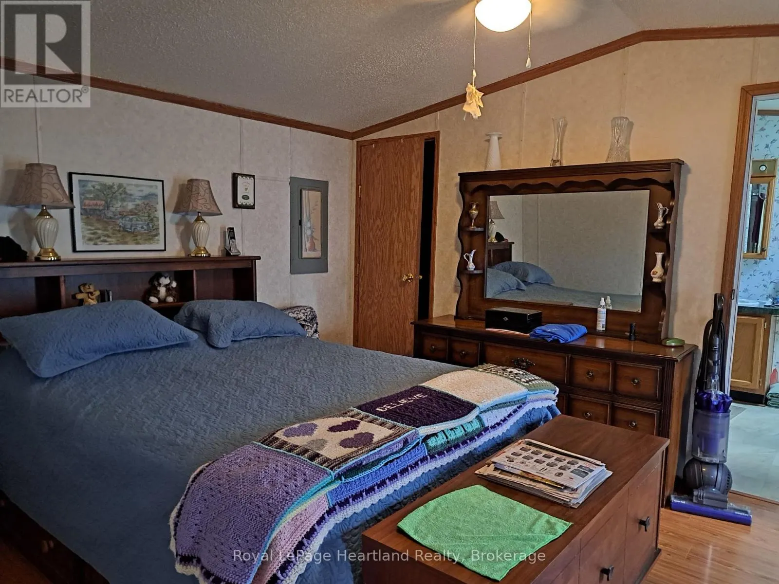 8 - 39461 DASHWOOD ROAD, #8
