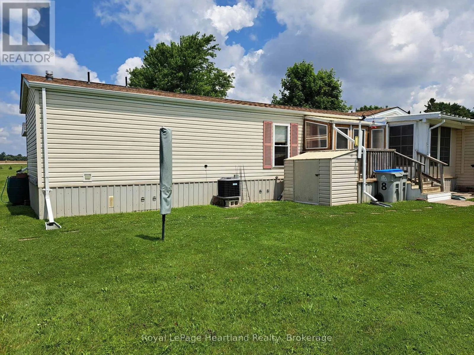 8 - 39461 DASHWOOD ROAD, #8