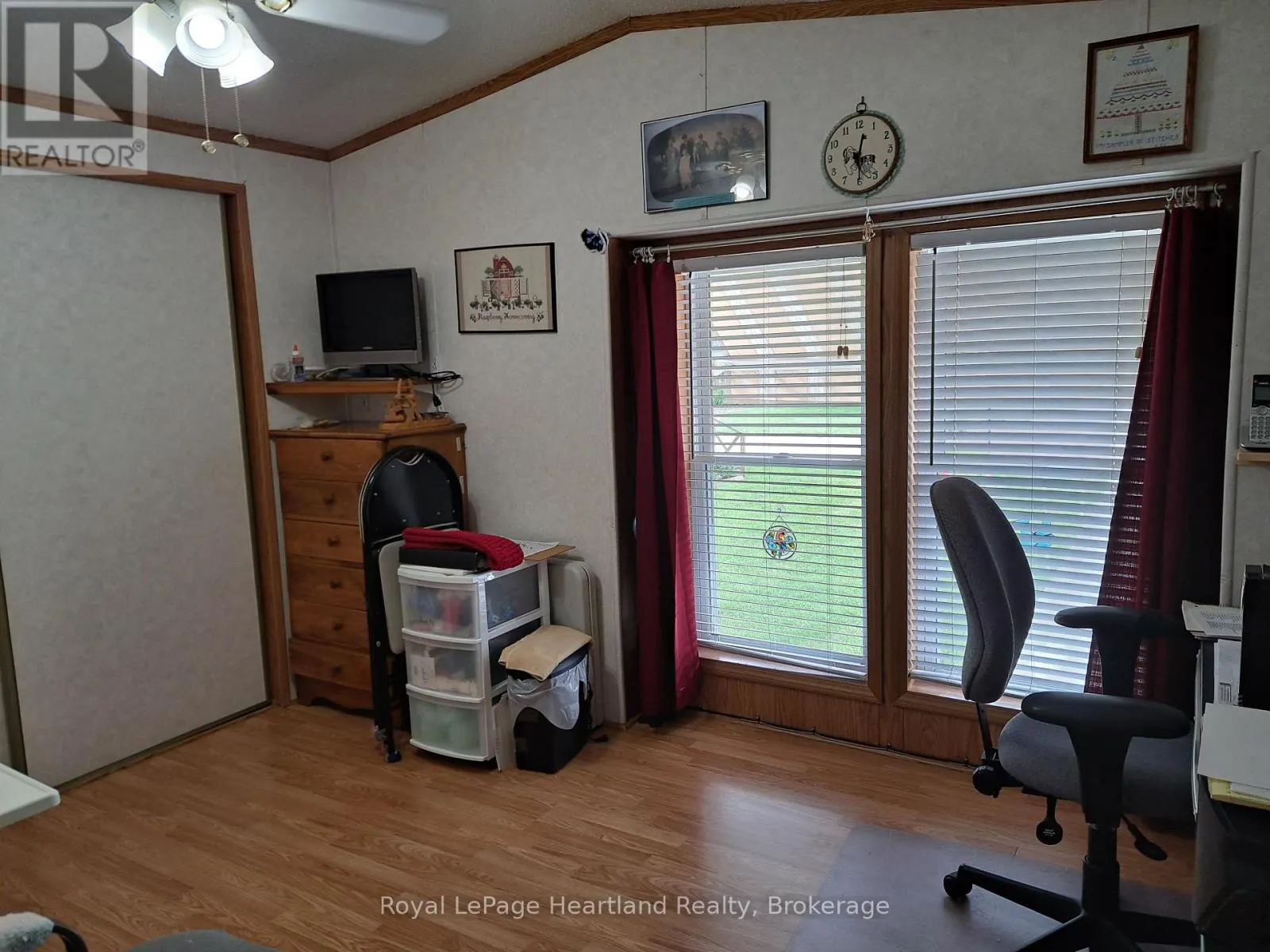 8 - 39461 DASHWOOD ROAD, #8