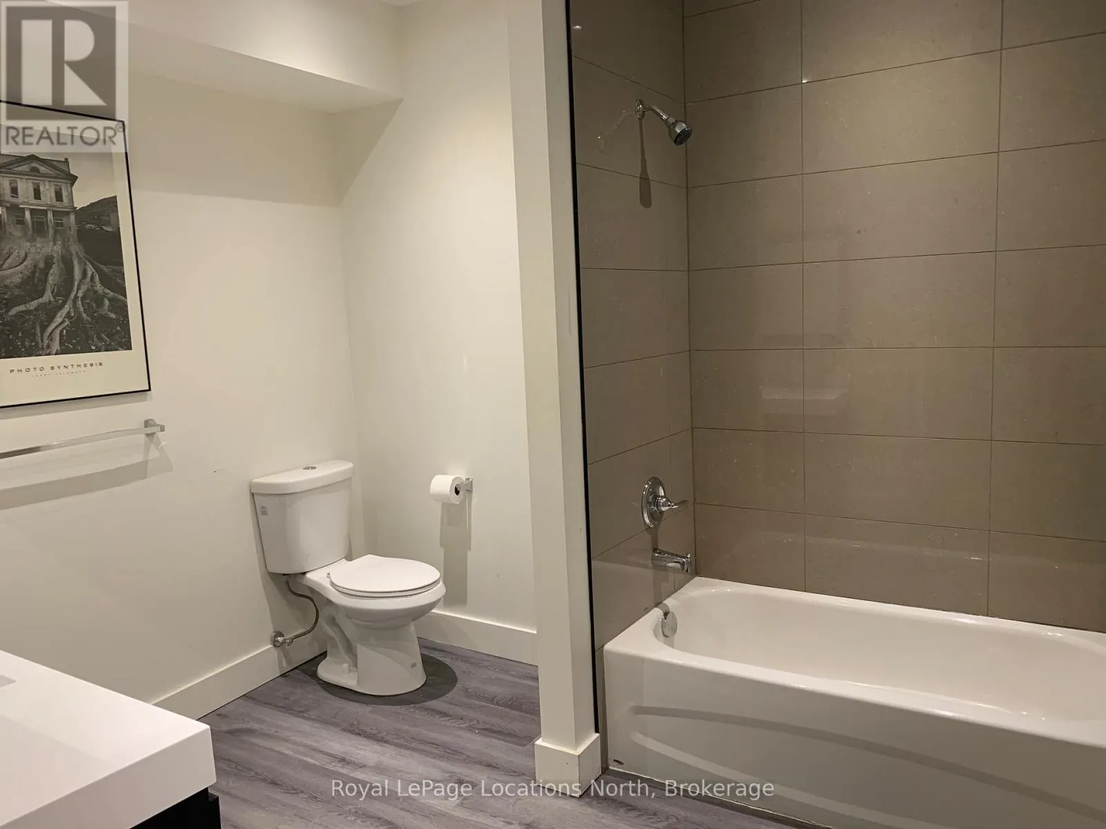 A - 88 SYKES STREET N, #A
