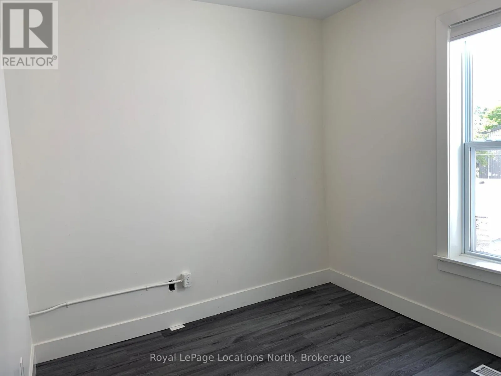 A - 88 SYKES STREET N, #A