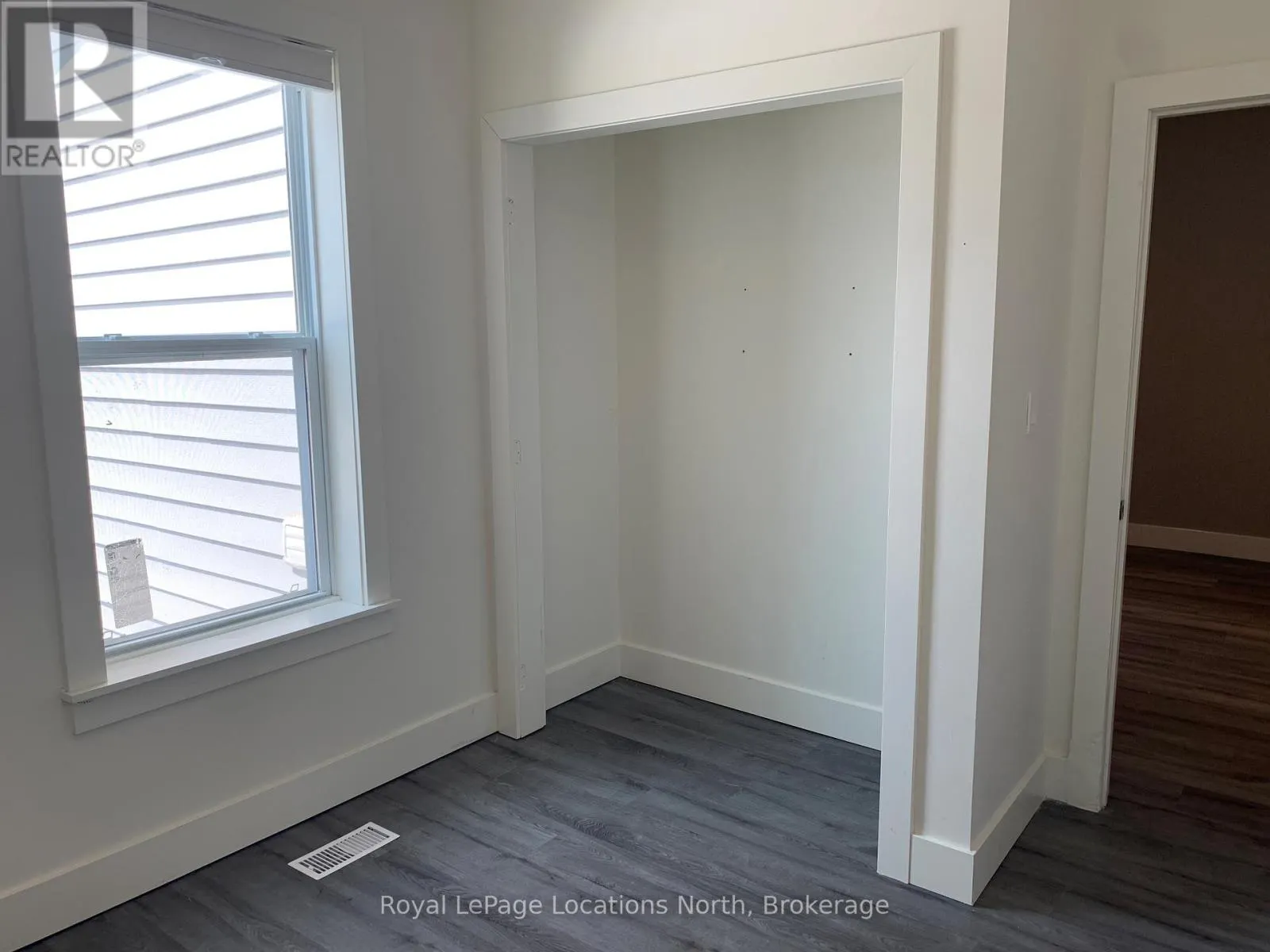 A - 88 SYKES STREET N, #A