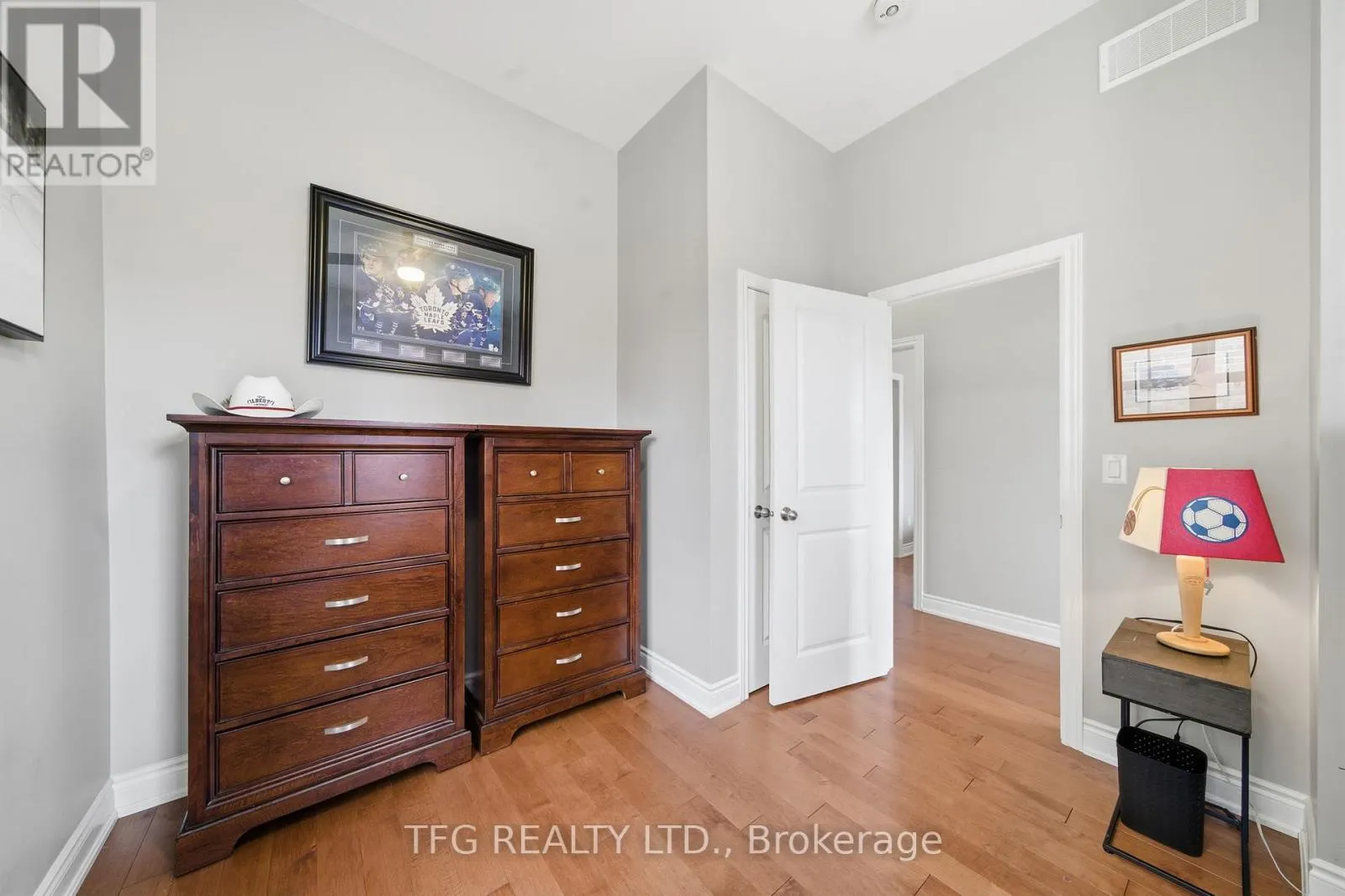 816 SMITH ROAD