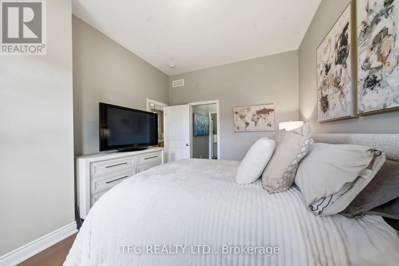 816 SMITH ROAD