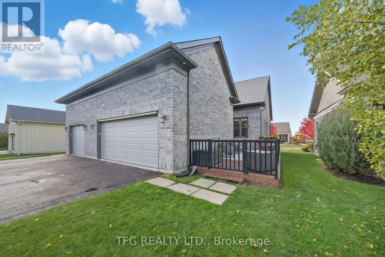 816 SMITH ROAD