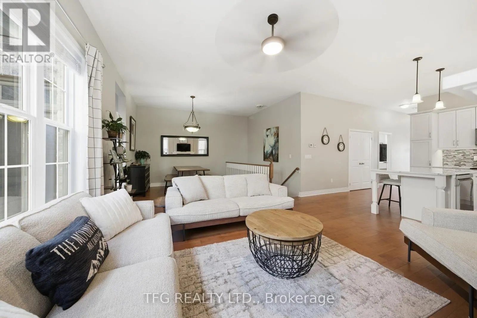 816 SMITH ROAD