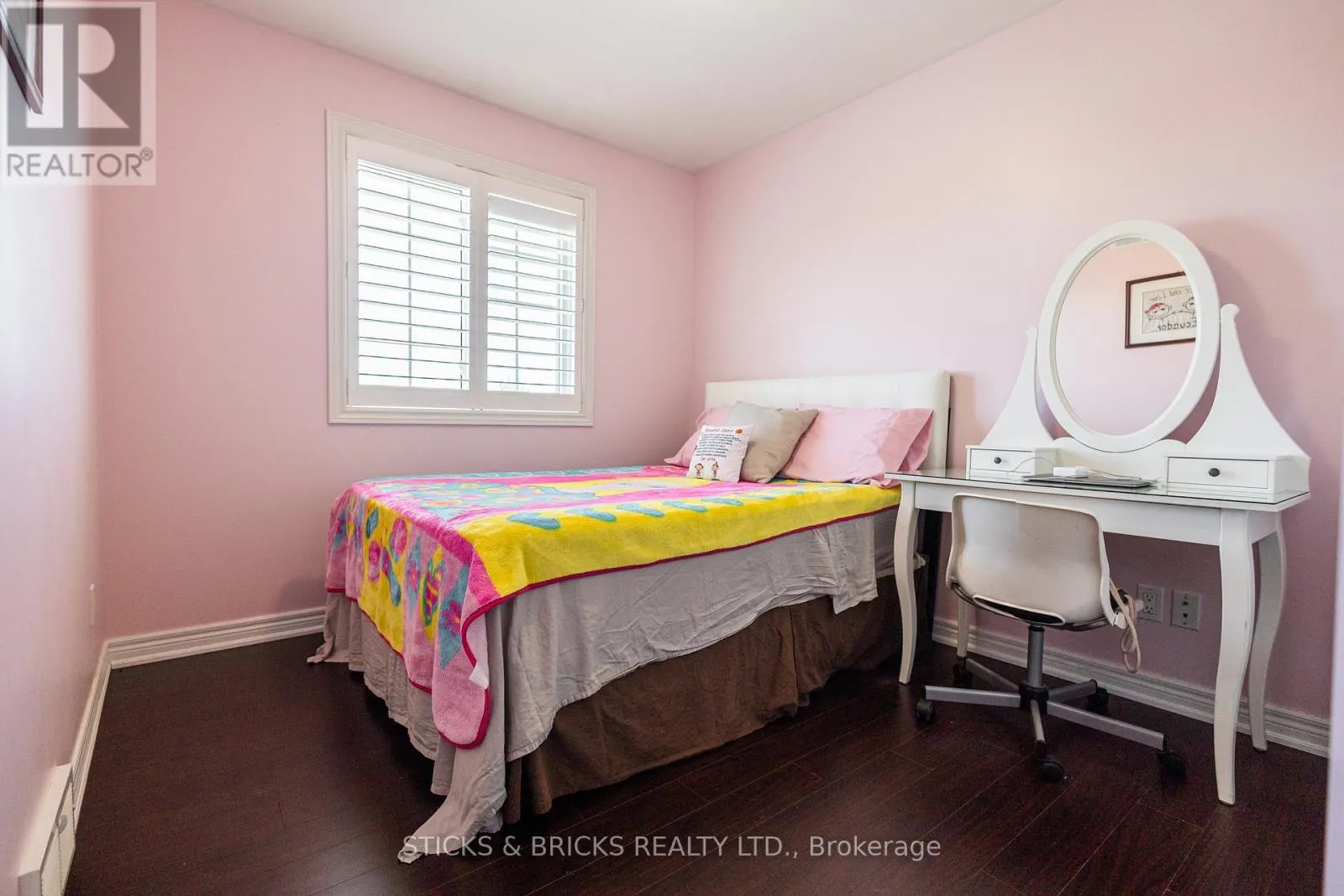 8207 BEAVER GLEN DRIVE