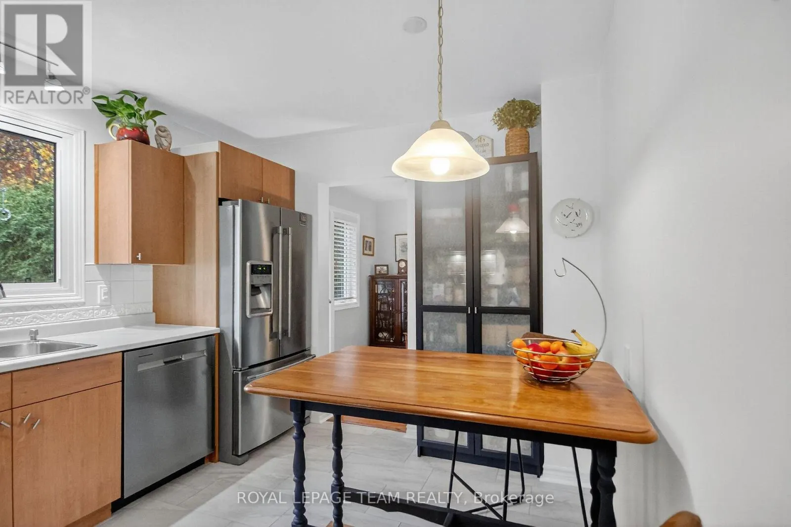 21 RAFTUS SQUARE