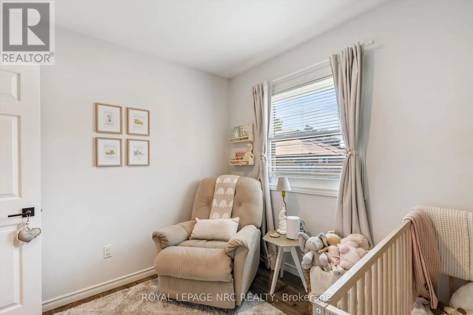 264 LAKESHORE ROAD