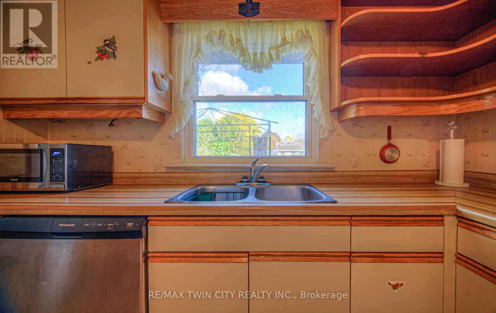 26 CULHAM DRIVE
