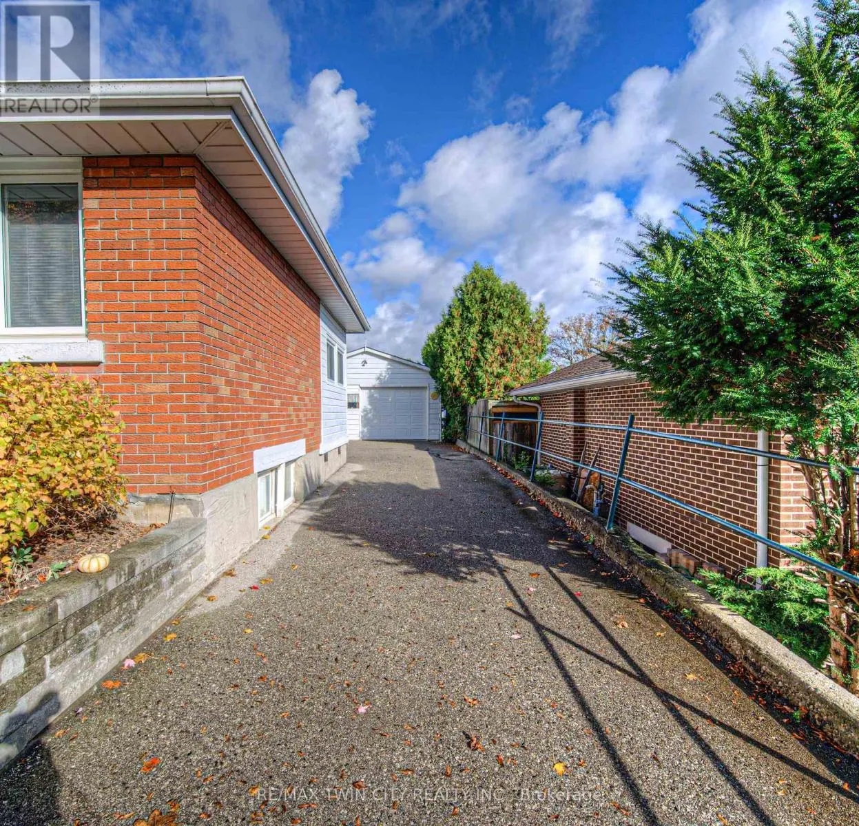 26 CULHAM DRIVE
