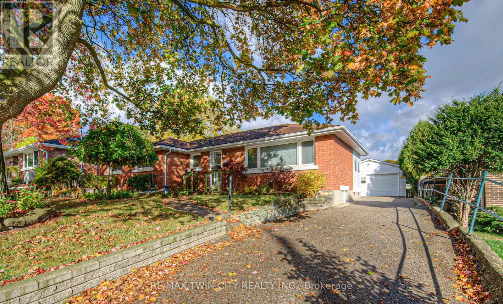 26 CULHAM DRIVE