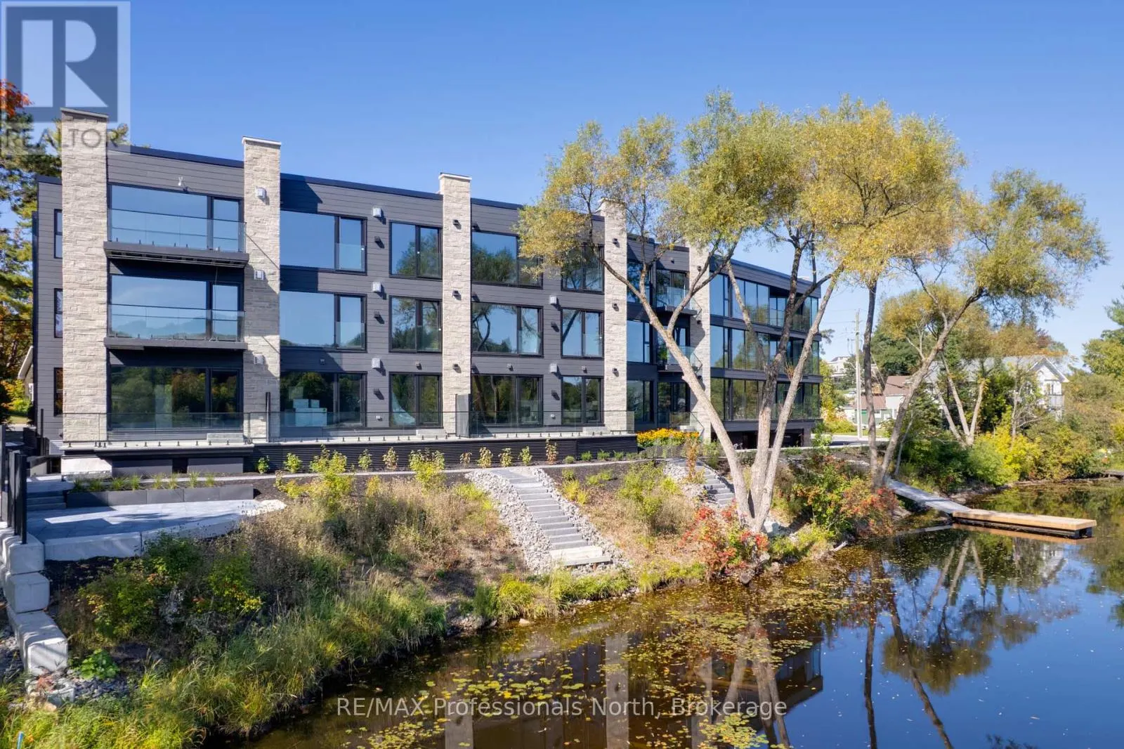 201 - 32 BRUNEL ROAD, #201