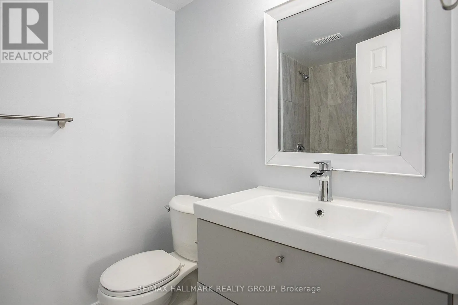 281 AQUAVIEW DRIVE
