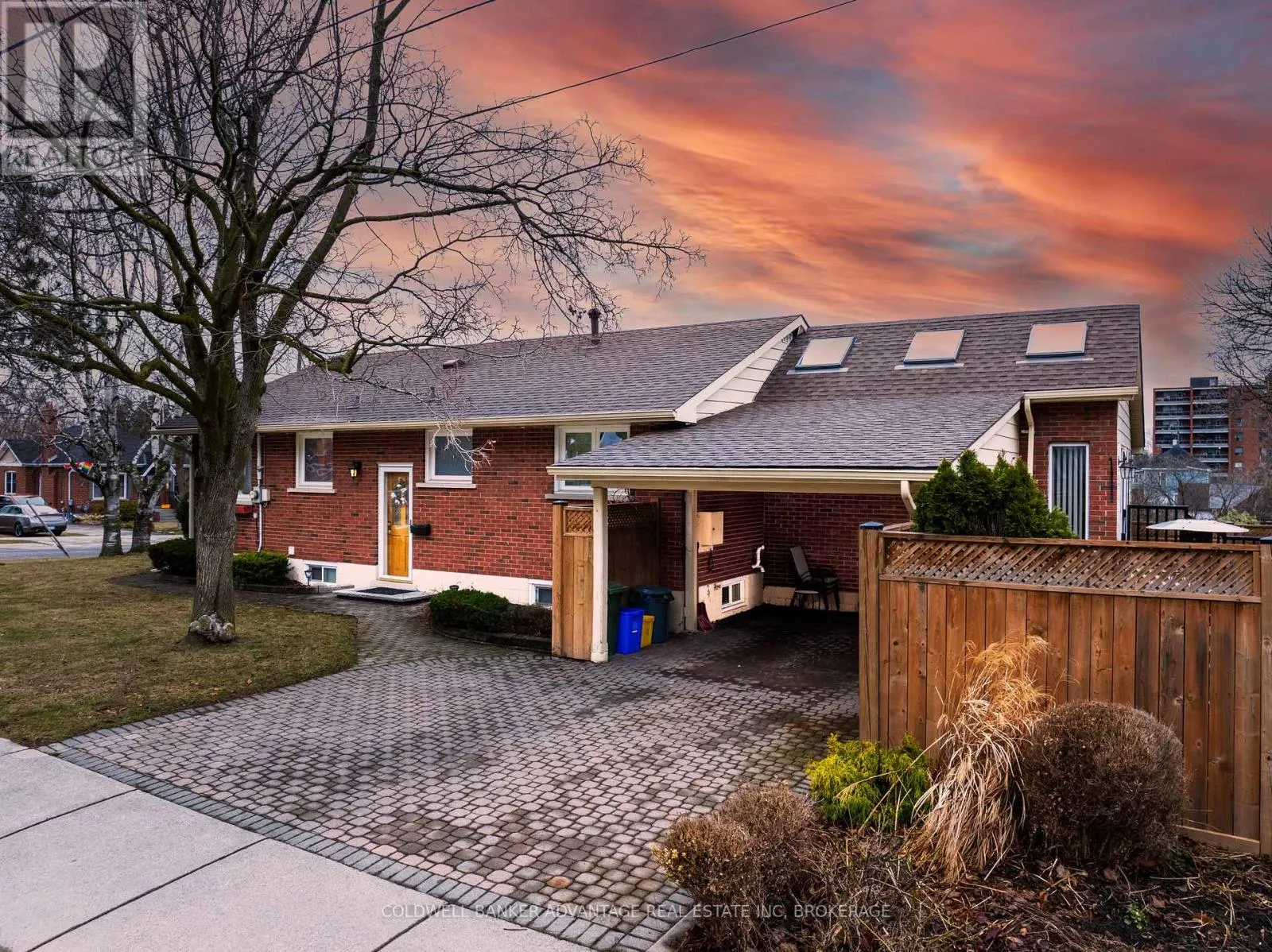 17 WARDROPE AVENUE