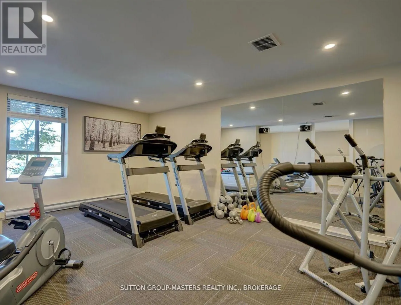 404 - 334 QUEEN MARY ROAD, #404