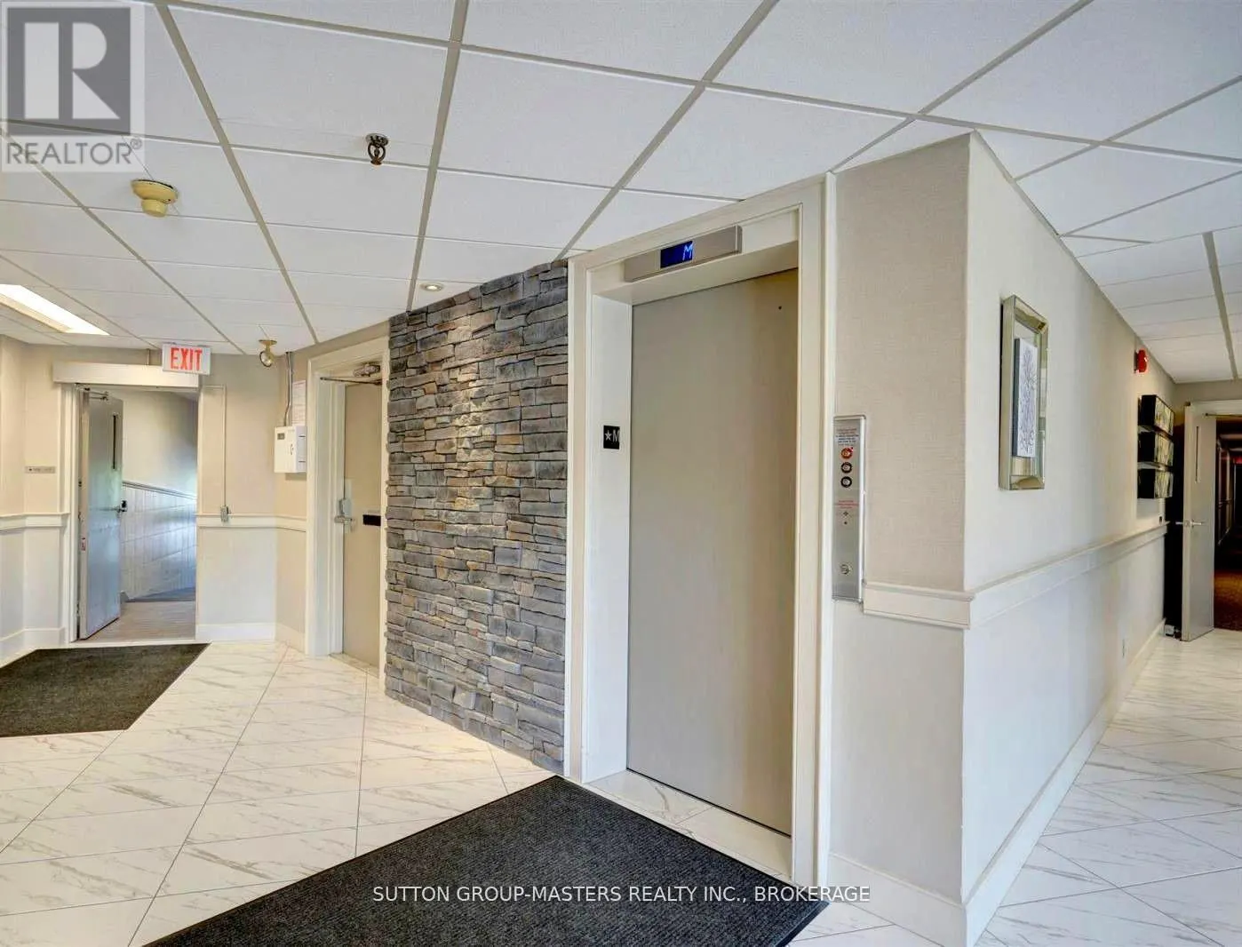 404 - 334 QUEEN MARY ROAD, #404