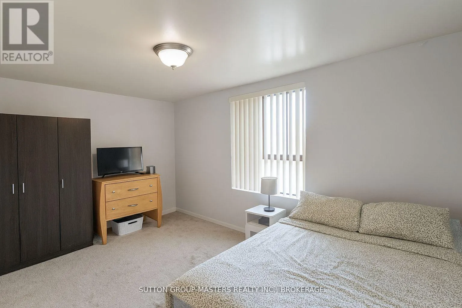 404 - 334 QUEEN MARY ROAD, #404