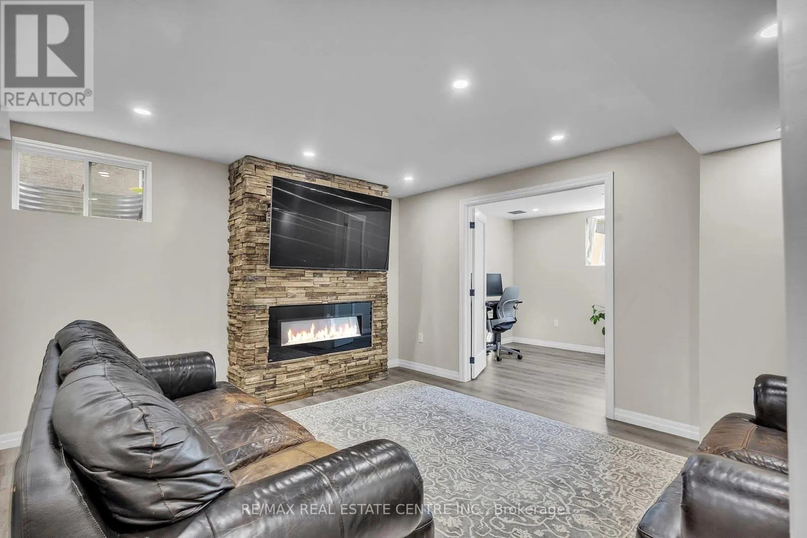 237 GOODWIN DRIVE