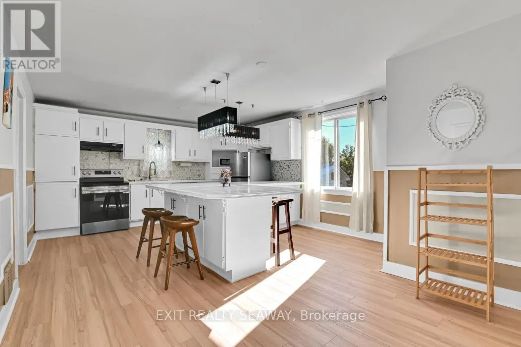 1315 CUMBERLAND STREET