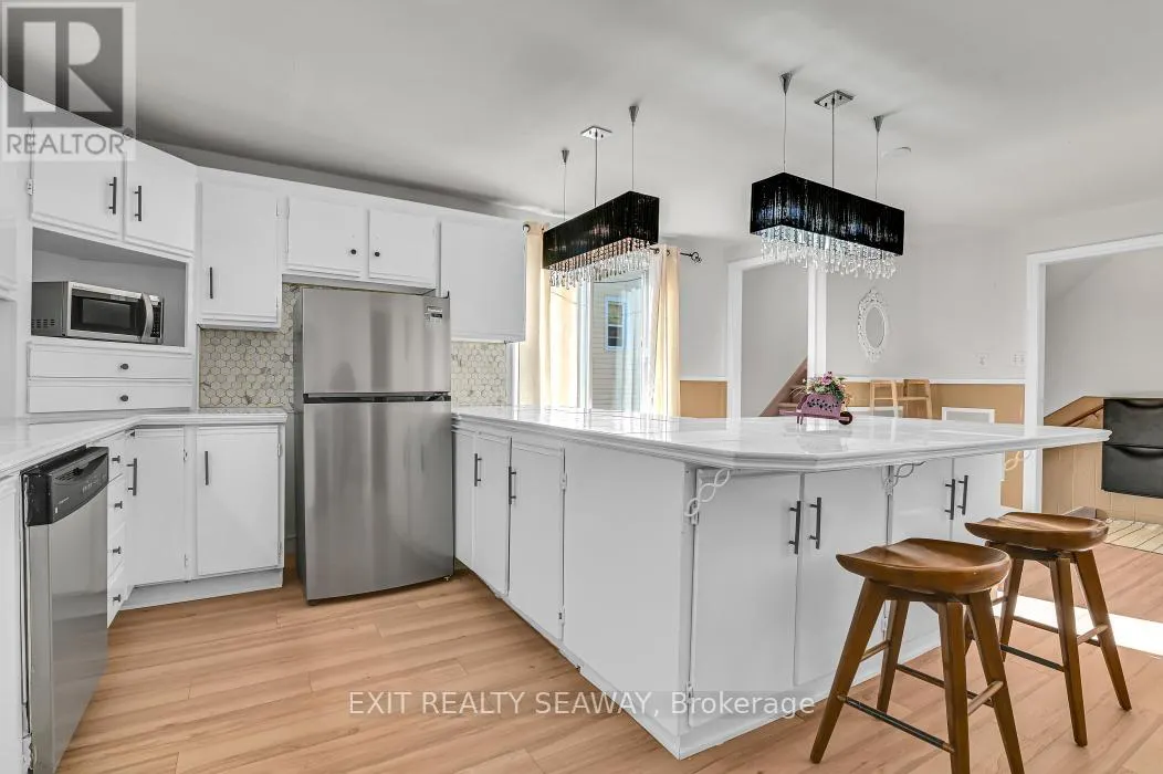 1315 CUMBERLAND STREET