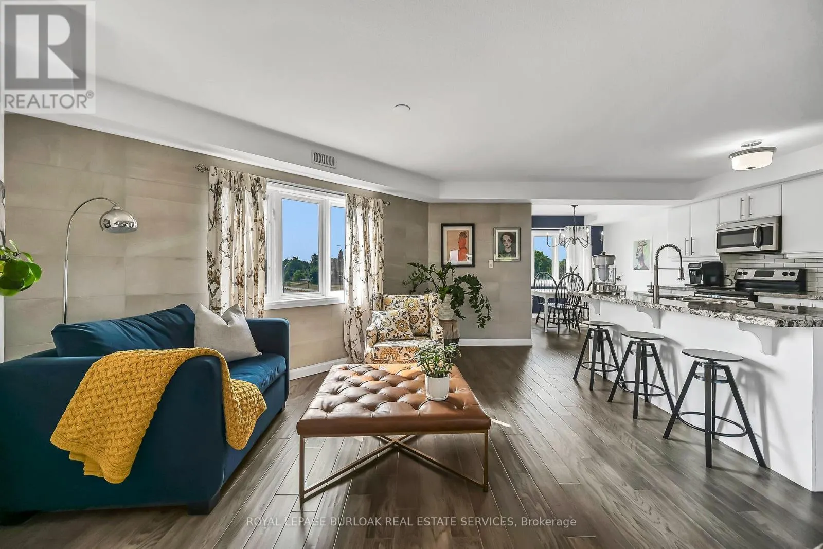 12 - 23 ECHOVALLEY DRIVE