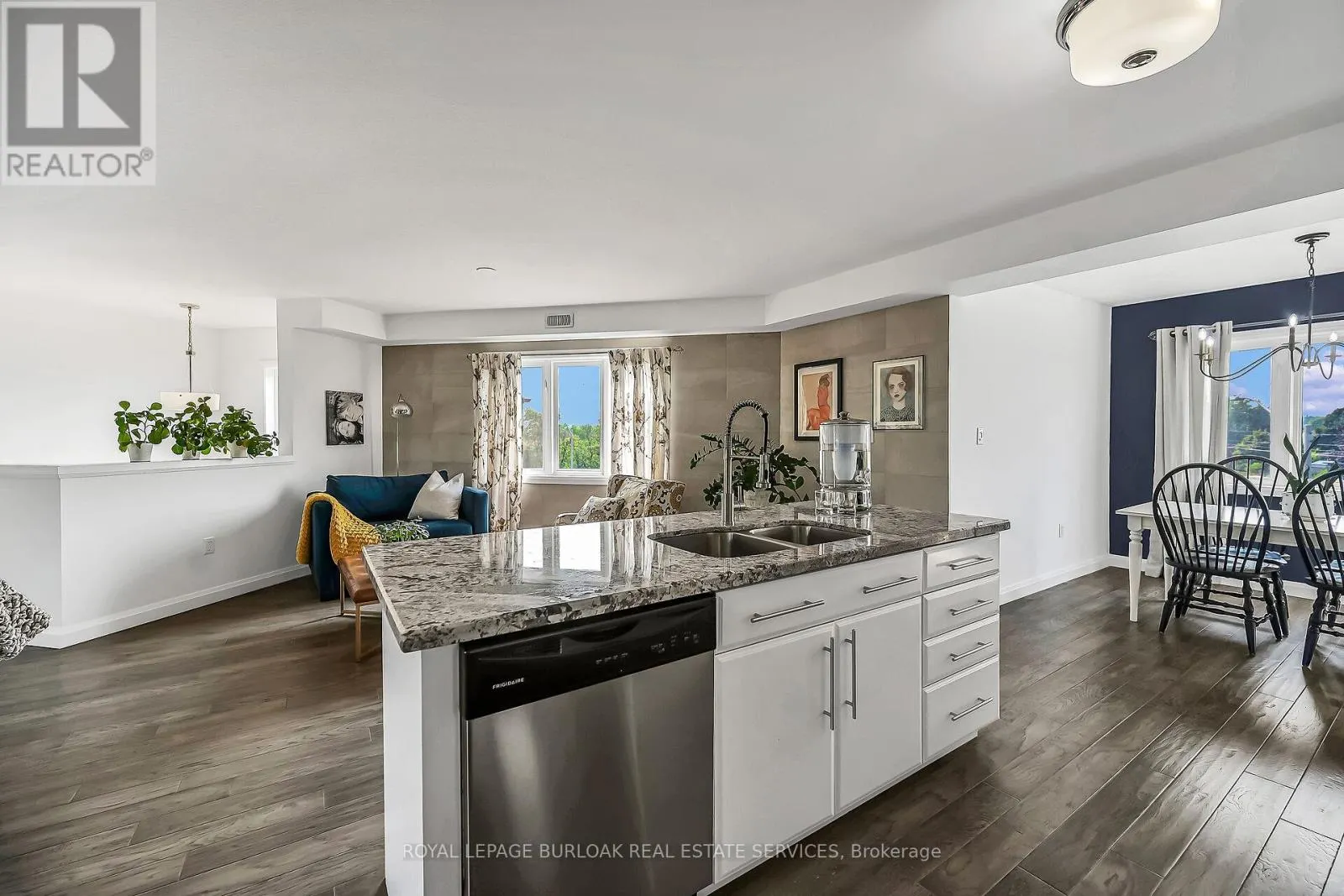 12 - 23 ECHOVALLEY DRIVE