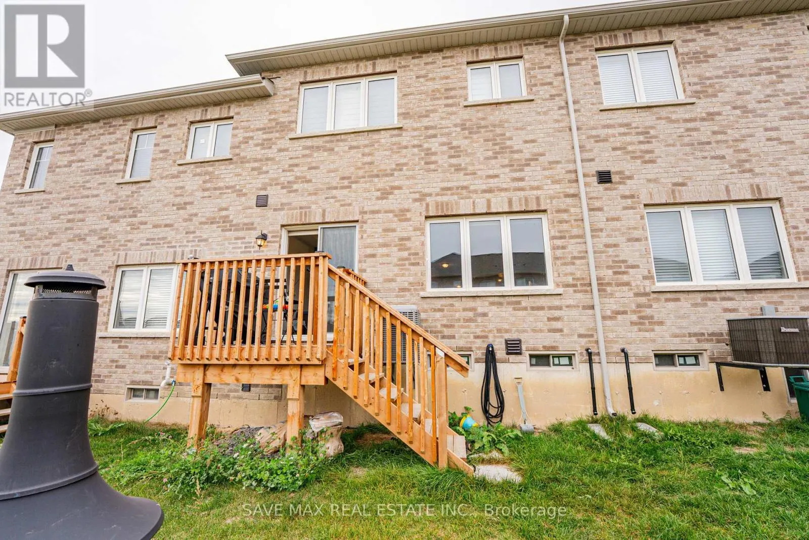136 SAPPHIRE WAY W