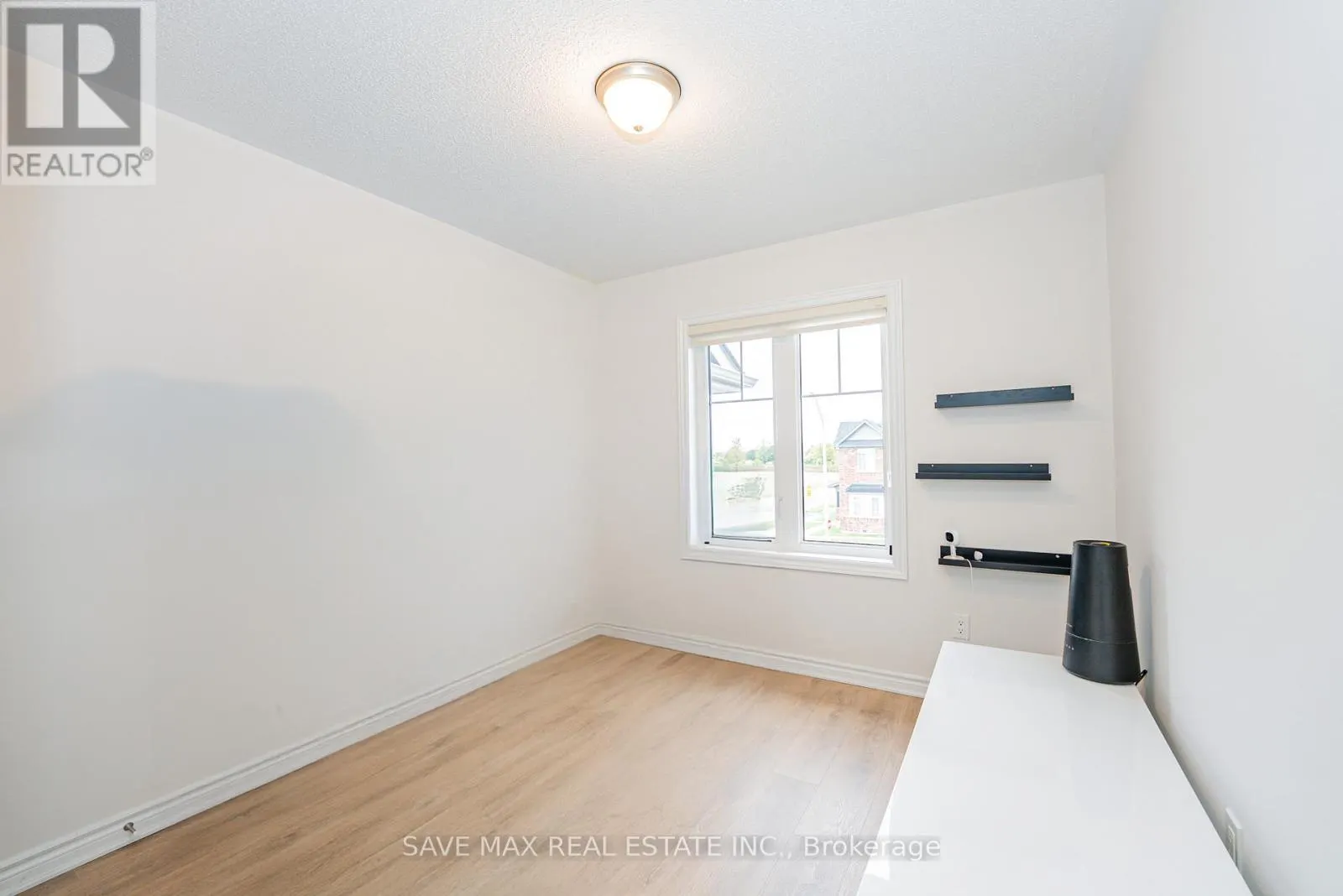136 SAPPHIRE WAY W