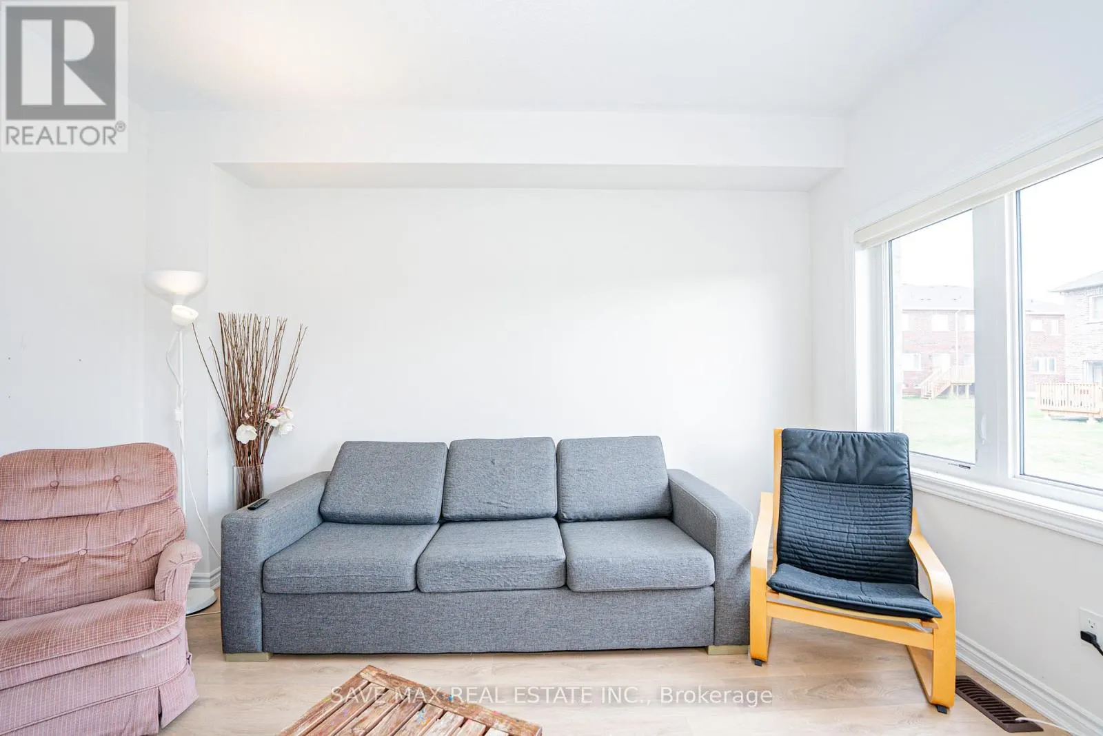 136 SAPPHIRE WAY W