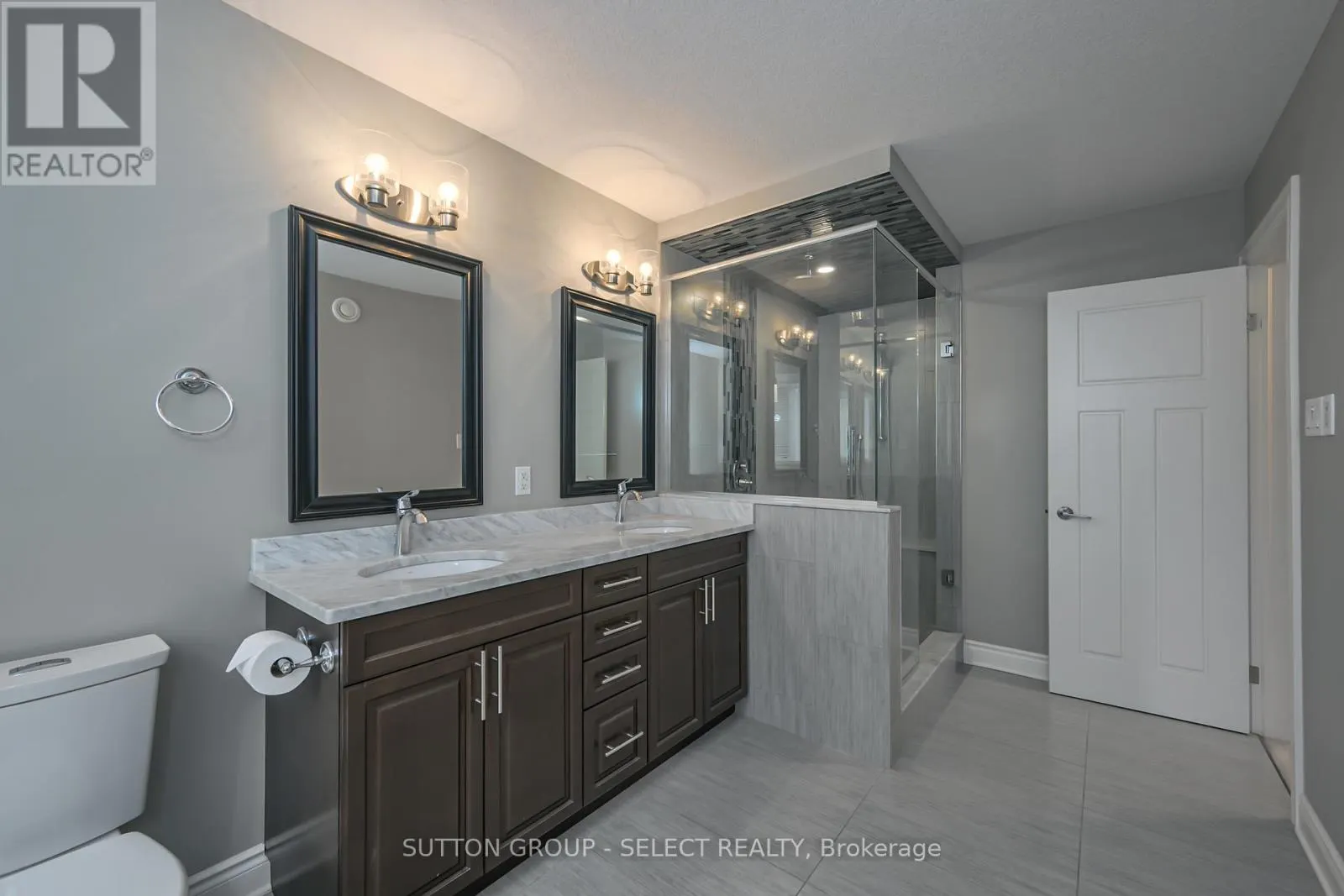 1517 SANDPIPER DRIVE
