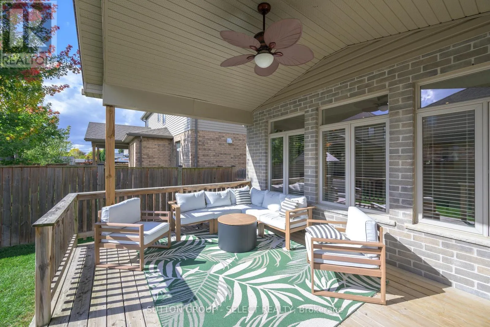 1517 SANDPIPER DRIVE