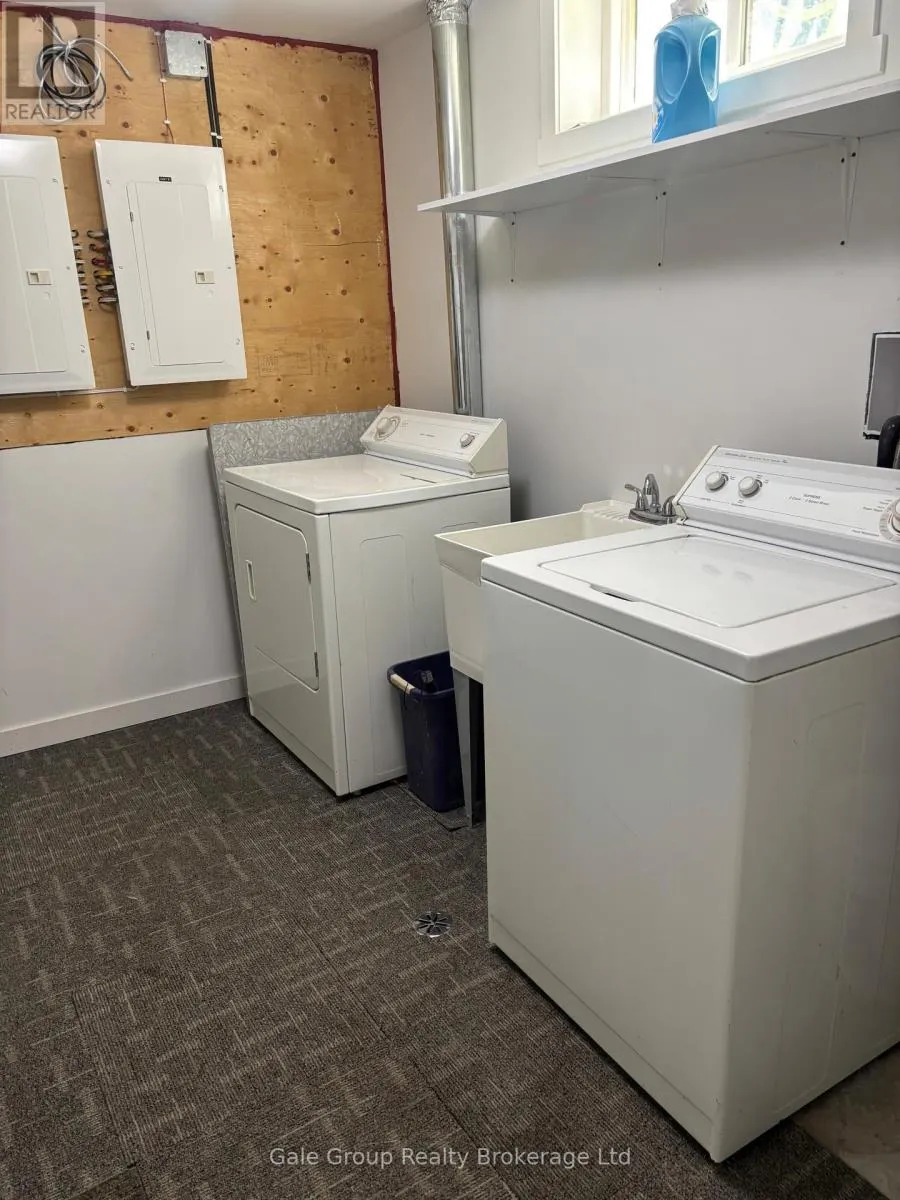 B - LOWER LEVEL - 131 KINZIE AVENUE